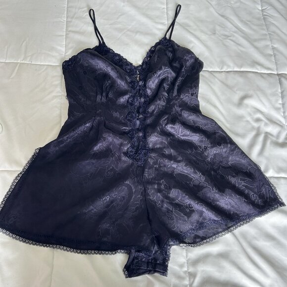 VTG 90s Victorias Secret Gold Label Womens Medium Nightie Boudoir Snap Bottom - Picture 1 of 9